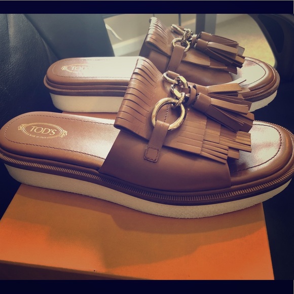 ❌SOLD❌Tod’s Leather sandals EU 39,5 US 8 with box - Picture 4 of 10